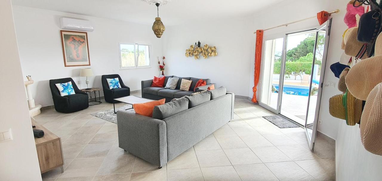 Sunset Villa By Laranjal Rentals Olhos de Agua  Exteriör bild